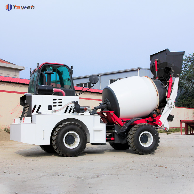 1500 Self Loading Concrete Mixer Truck